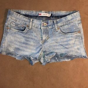 Levi Shorty Short shorts